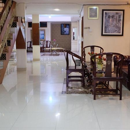 Zen Boutique Syariah Hotel Jakarta Bagian luar foto